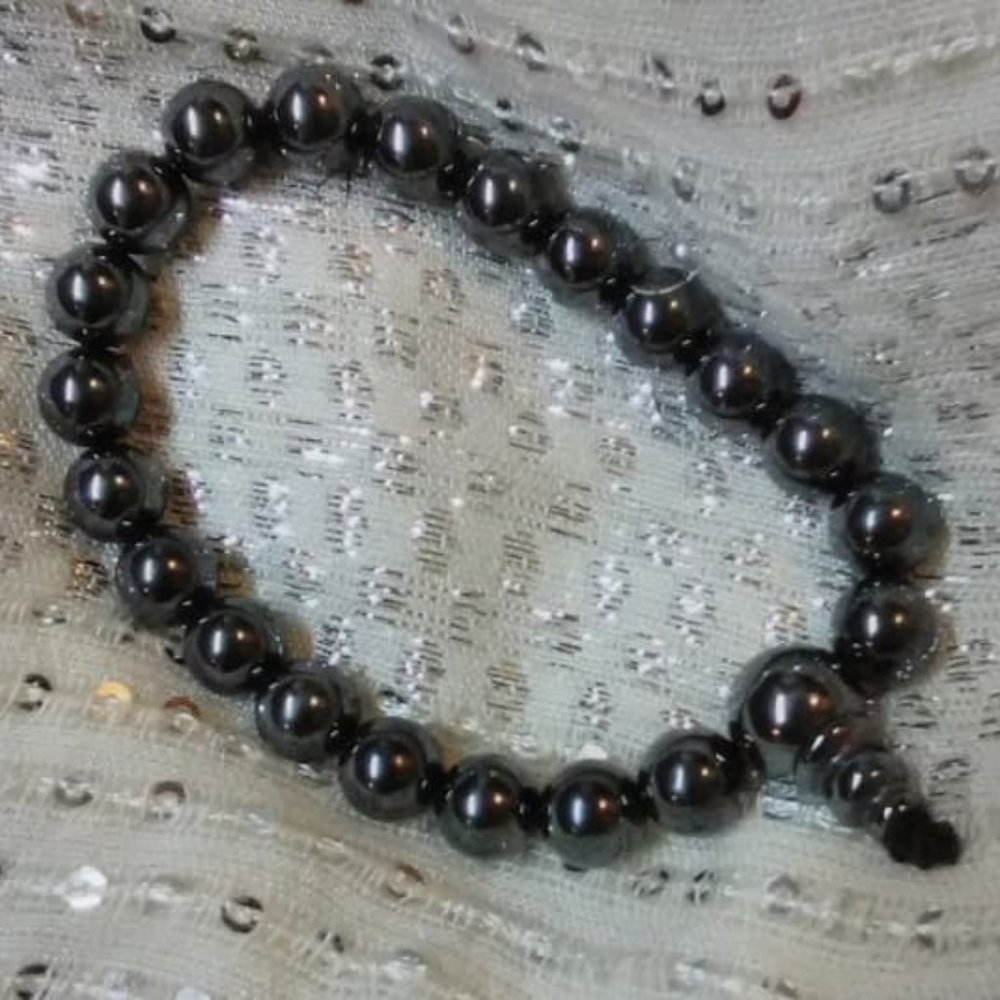 Hematite beaded bracelet